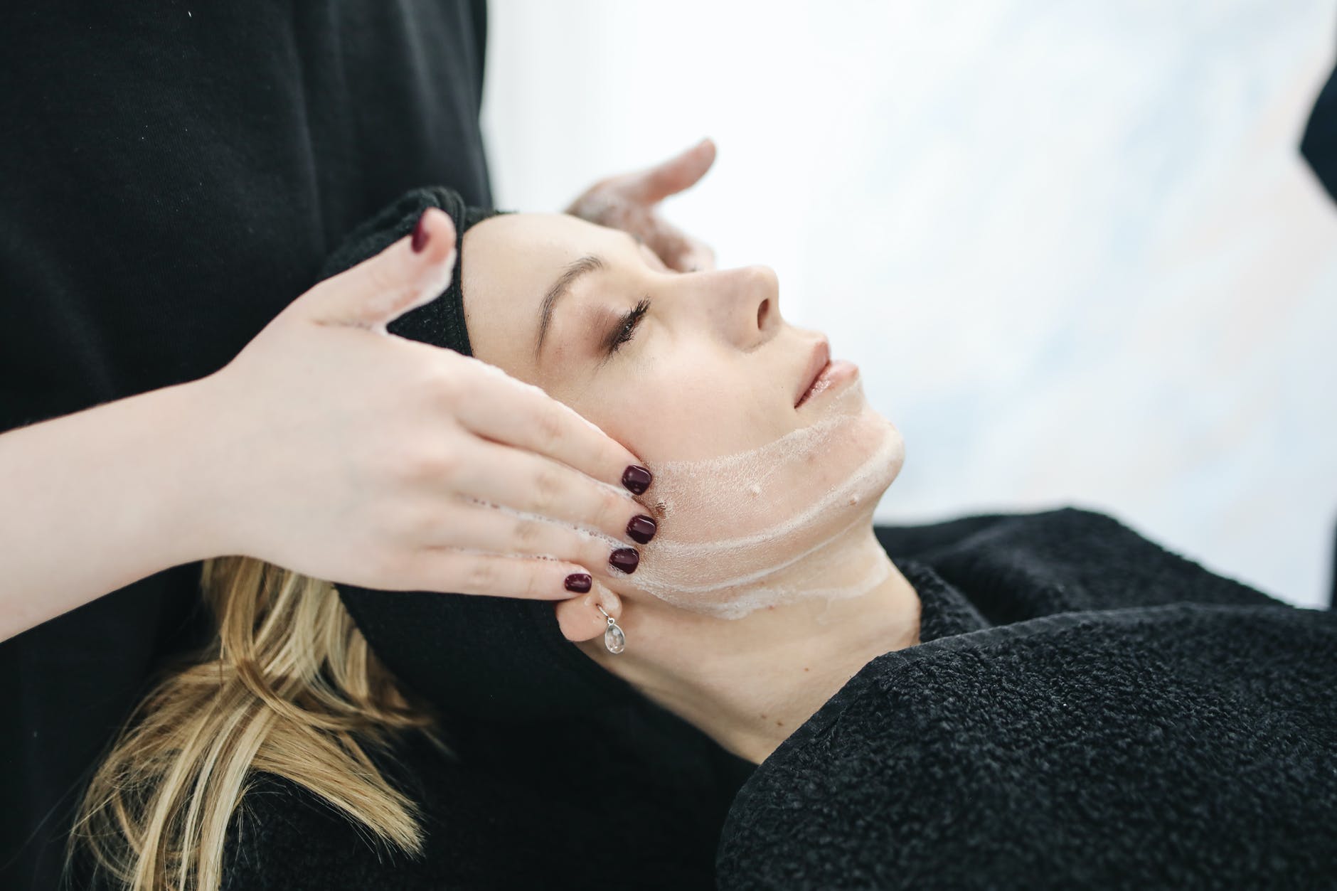 Chemical Peels: How Do They Work?
